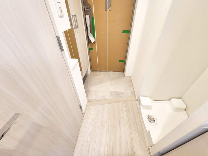 プレサンス神崎川ファインブレス0612の玄関