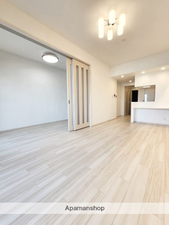 プレジオ三国ASIAN502.の内装