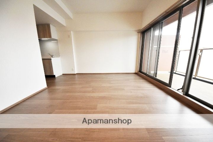 プレジオ三国EURO1001.の居間