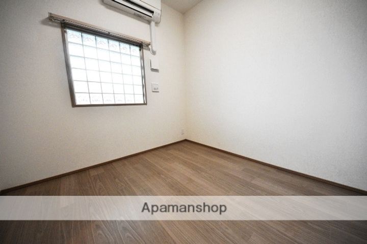 プレジオ三国EURO802.の内装