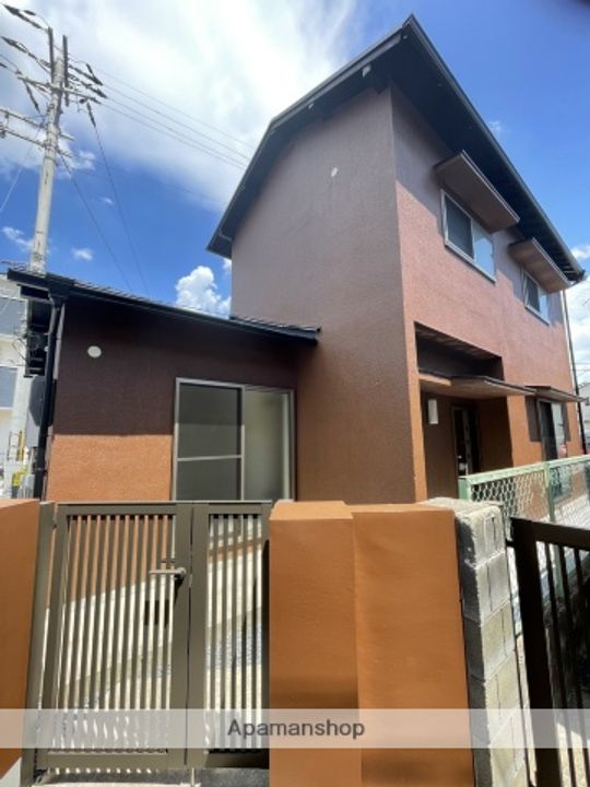 大阪府箕面市西小路4丁目(一戸建)の賃貸物件の外観