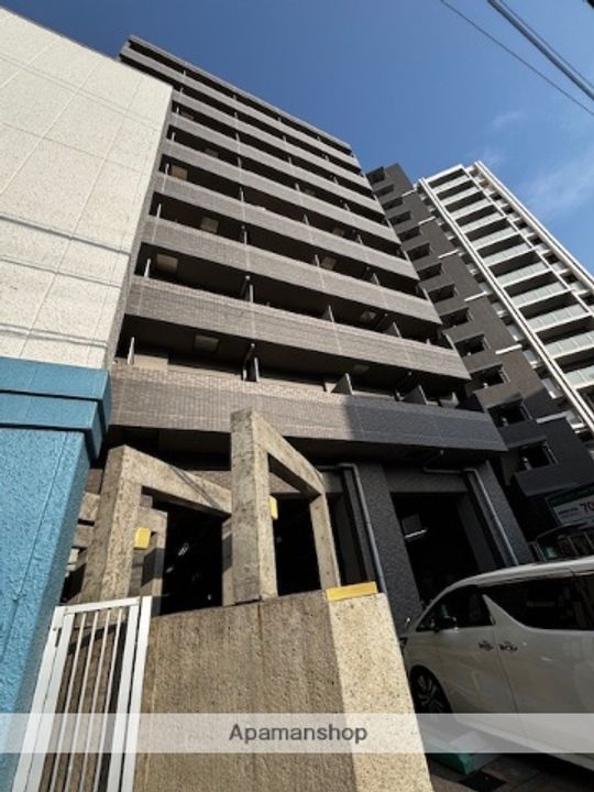 グリーンプラザ新梅田の外観