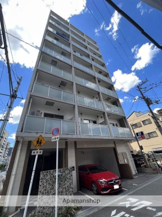 ウィンズコート西梅田の外観