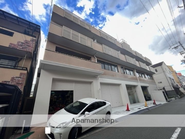 プール・トゥジュール梅田ウエストⅡの外観