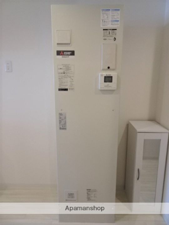 エストゥルースプラス大阪福島の内装