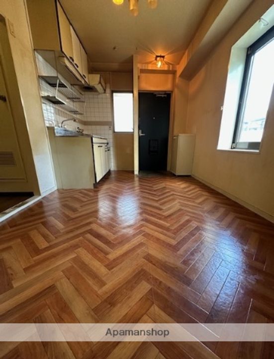 第2ナショナルマンション201の内装