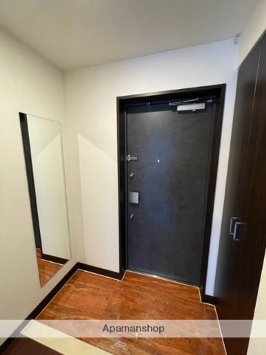 ディームス福島の玄関