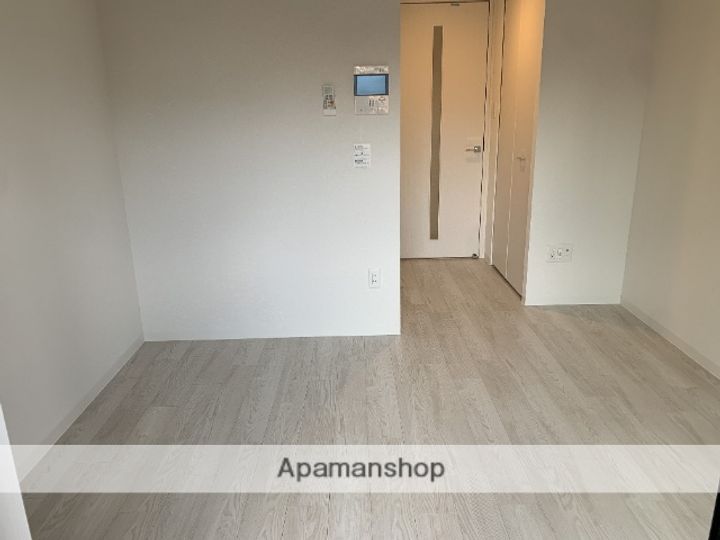 アドバンス西梅田ビオスの居間