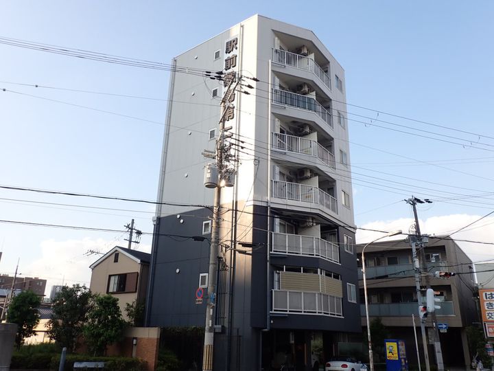 守口駅前敷島第2ビルの外観