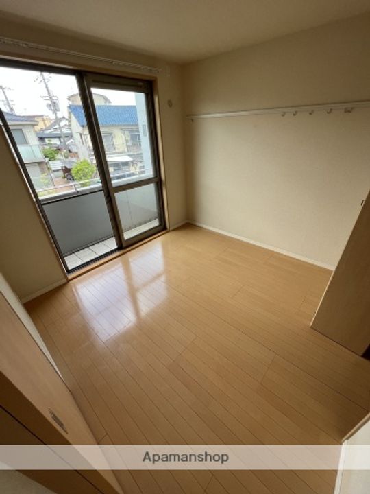 大阪府守口市大久保町1丁目の賃貸アパートの内装