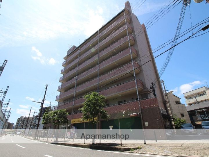 第2クラウンマンションの外観