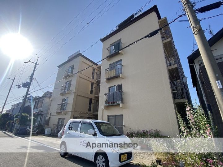 さくらマンションの外観