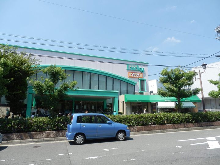 グリーンコートKAWADAの周辺