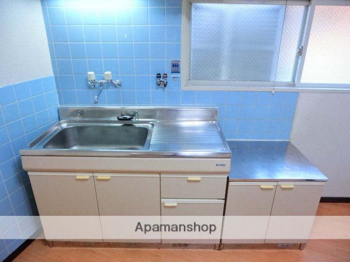 大阪府寝屋川市田井町の賃貸マンションのキッチン