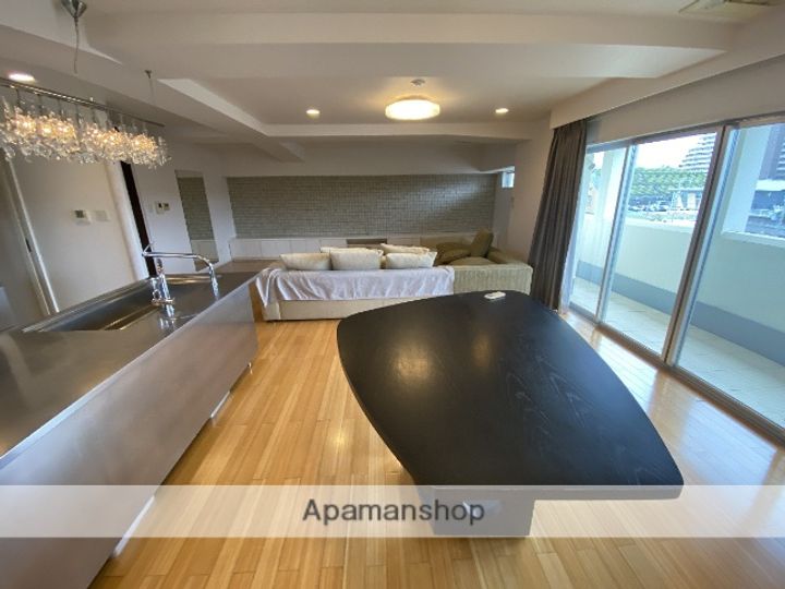 ベルメゾン11番館の内装