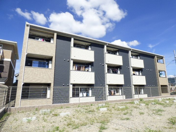 ベルメゾン106の外観