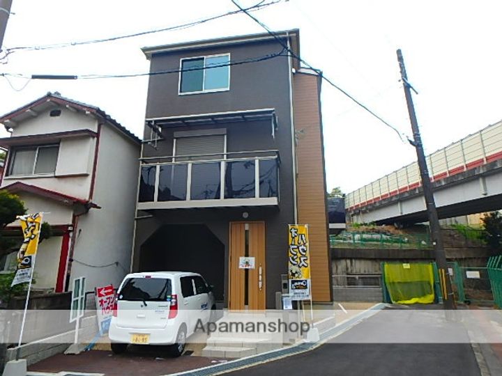 大阪府枚方市甲斐田町(一戸建)の賃貸物件の外観