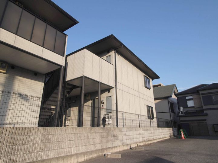 ア リープ ガーデン B202号室の外観