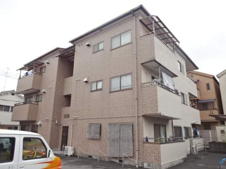大阪府寝屋川市黒原橘町の賃貸マンションの外観
