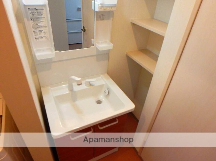 ロードアップ牧野の内装