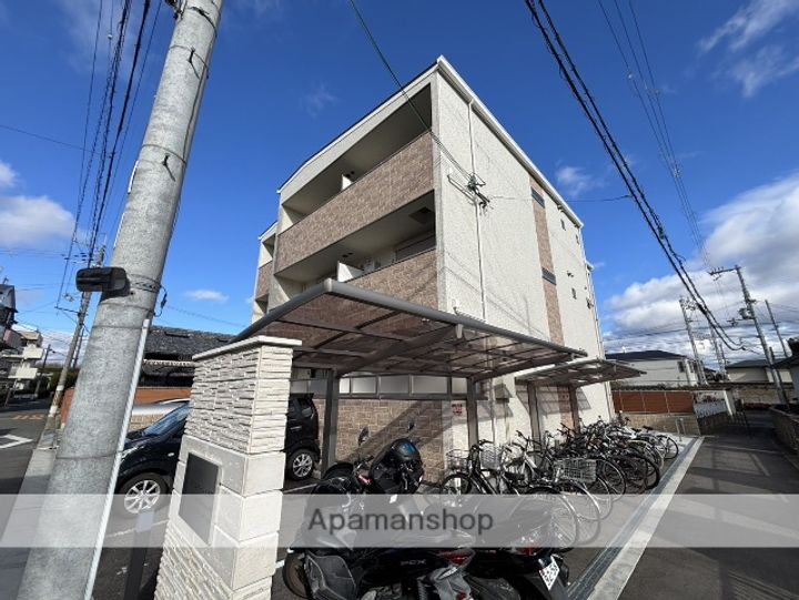 クリエオーレ上島町の外観