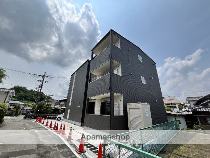 ジーメゾン渚元町プレディアの外観