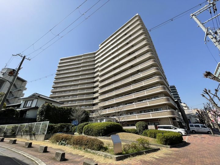 メロディーハイム枚方牧野阪の外観