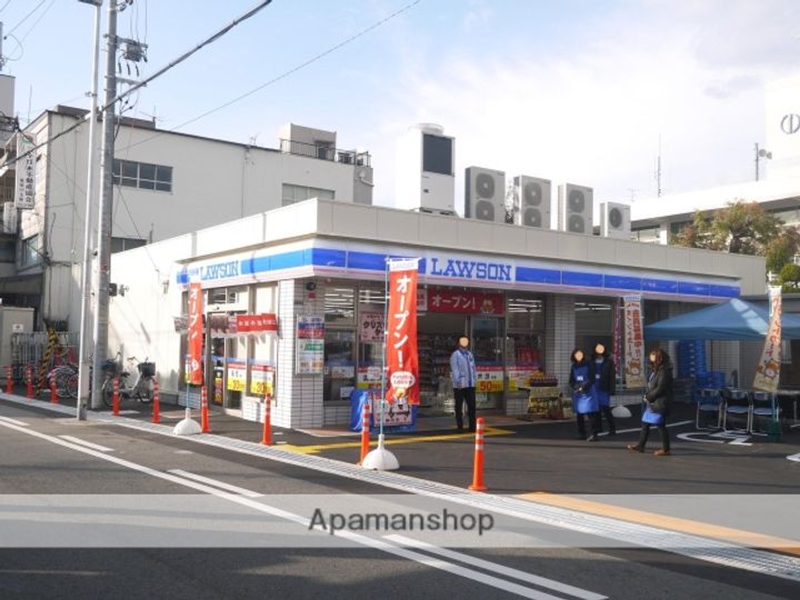 ブランマヌールの周辺
