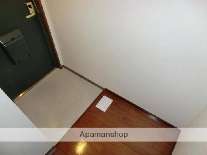 グレイスコートの玄関