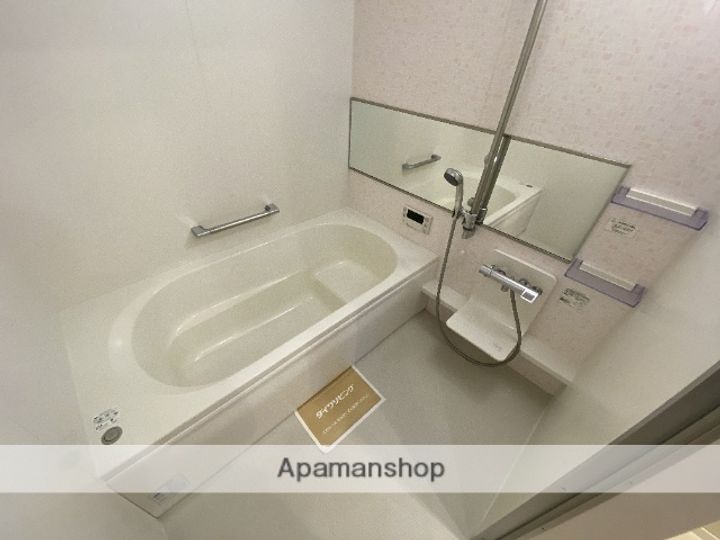 フェリーチェ シゲノの風呂