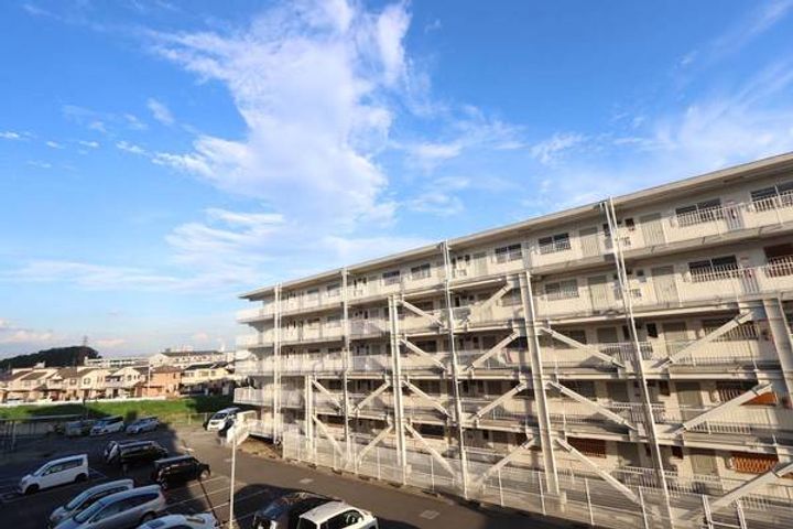 ビレッジハウス春日Ⅰ3号棟0102の内装