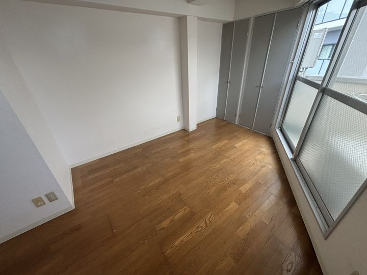 ラピュタ牧野阪の内装