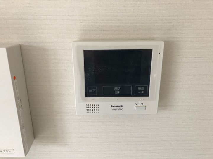 ソシュールの内装