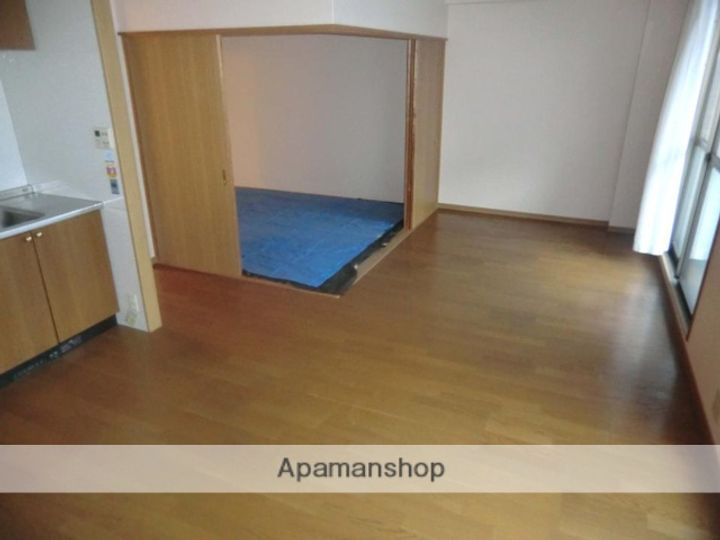 欅ガーデンの居間