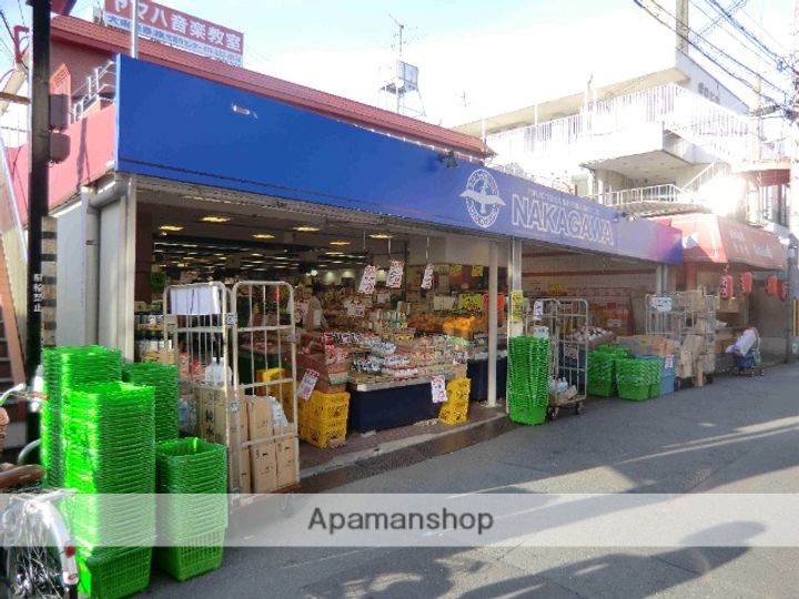 カーサ南中振の周辺