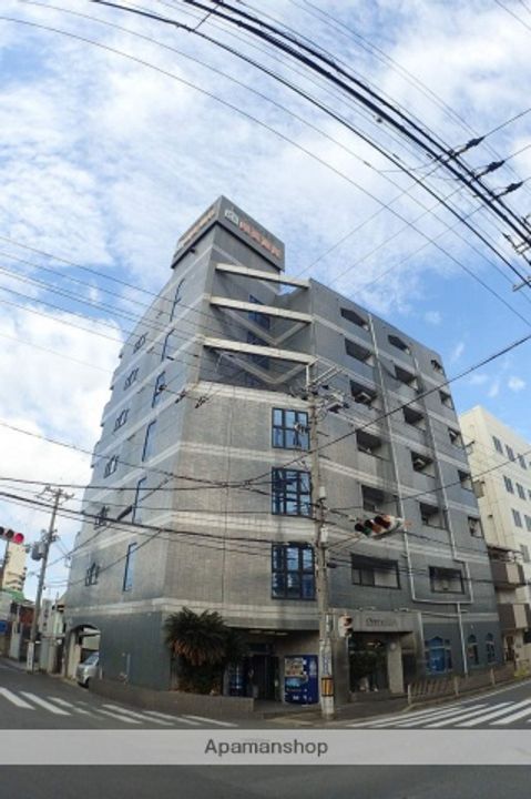 大阪府大東市新田西町の賃貸マンションの外観