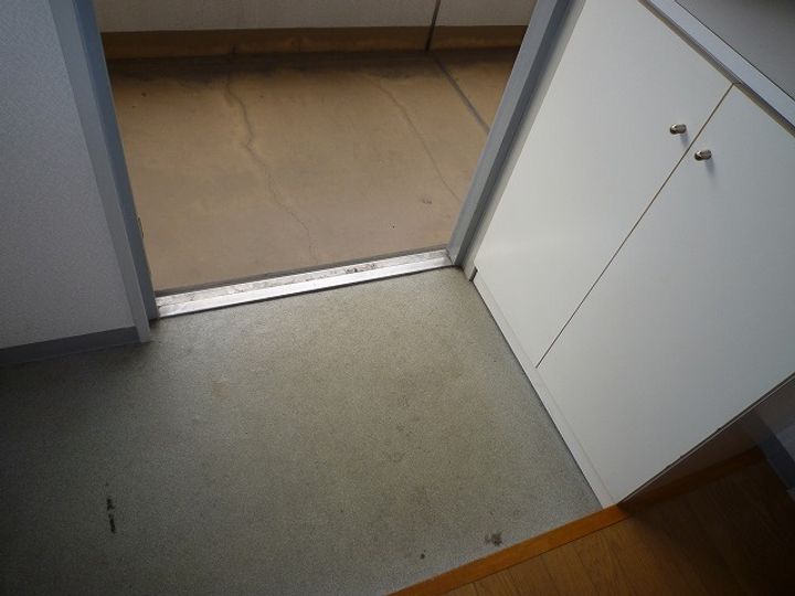 セブンハイツの玄関