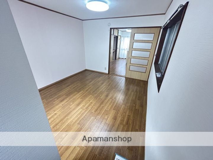 スズランハイツの居間