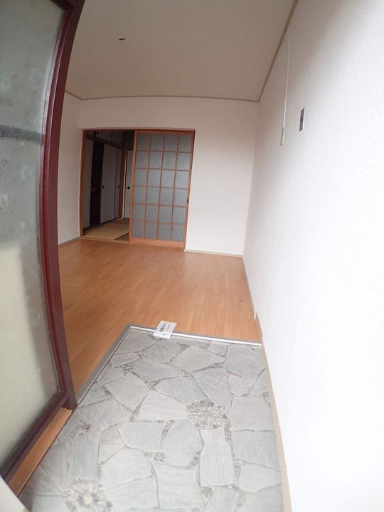 桜井マンションの玄関