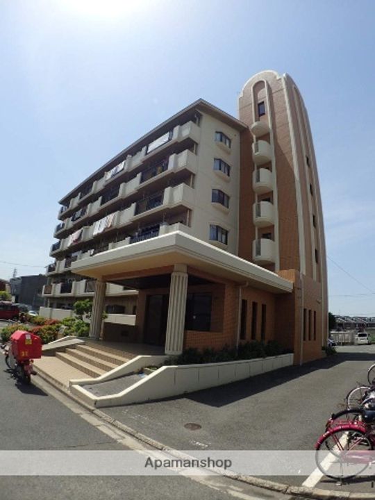 ハピネス48の外観