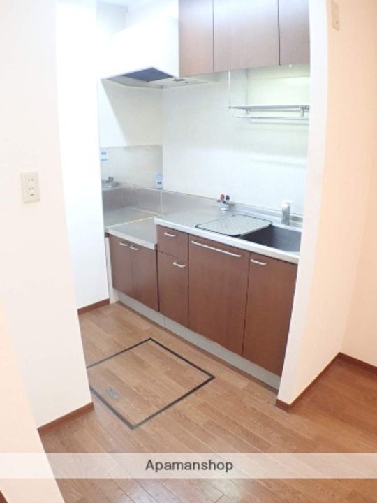 ヴォヌール・ミチのキッチン