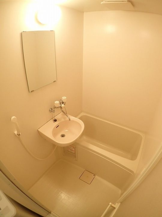 レオパレスフジの風呂