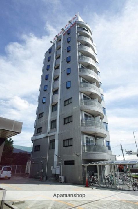 ロータリー門真の外観