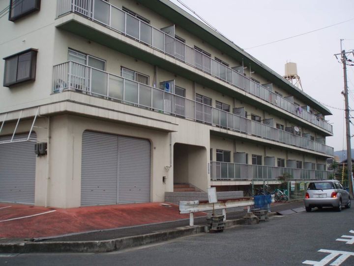 福井マンションの外観