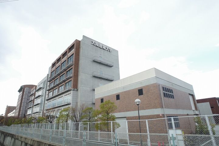 サンポケットの周辺