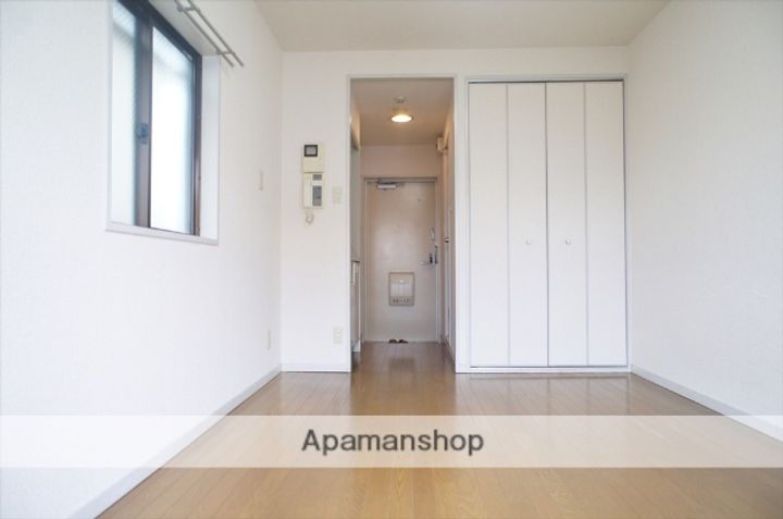 リネンハイツの居間