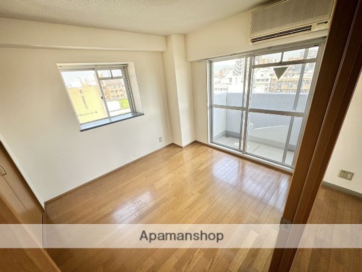 エステート小松の内装