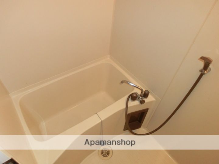 シャトレ上新庄の風呂