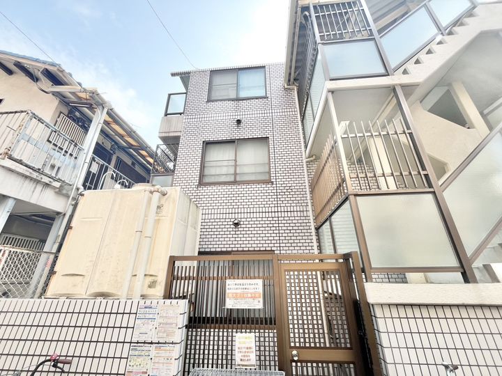 第3葵ハイツの外観