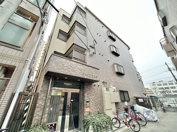 サーパスわかばの外観